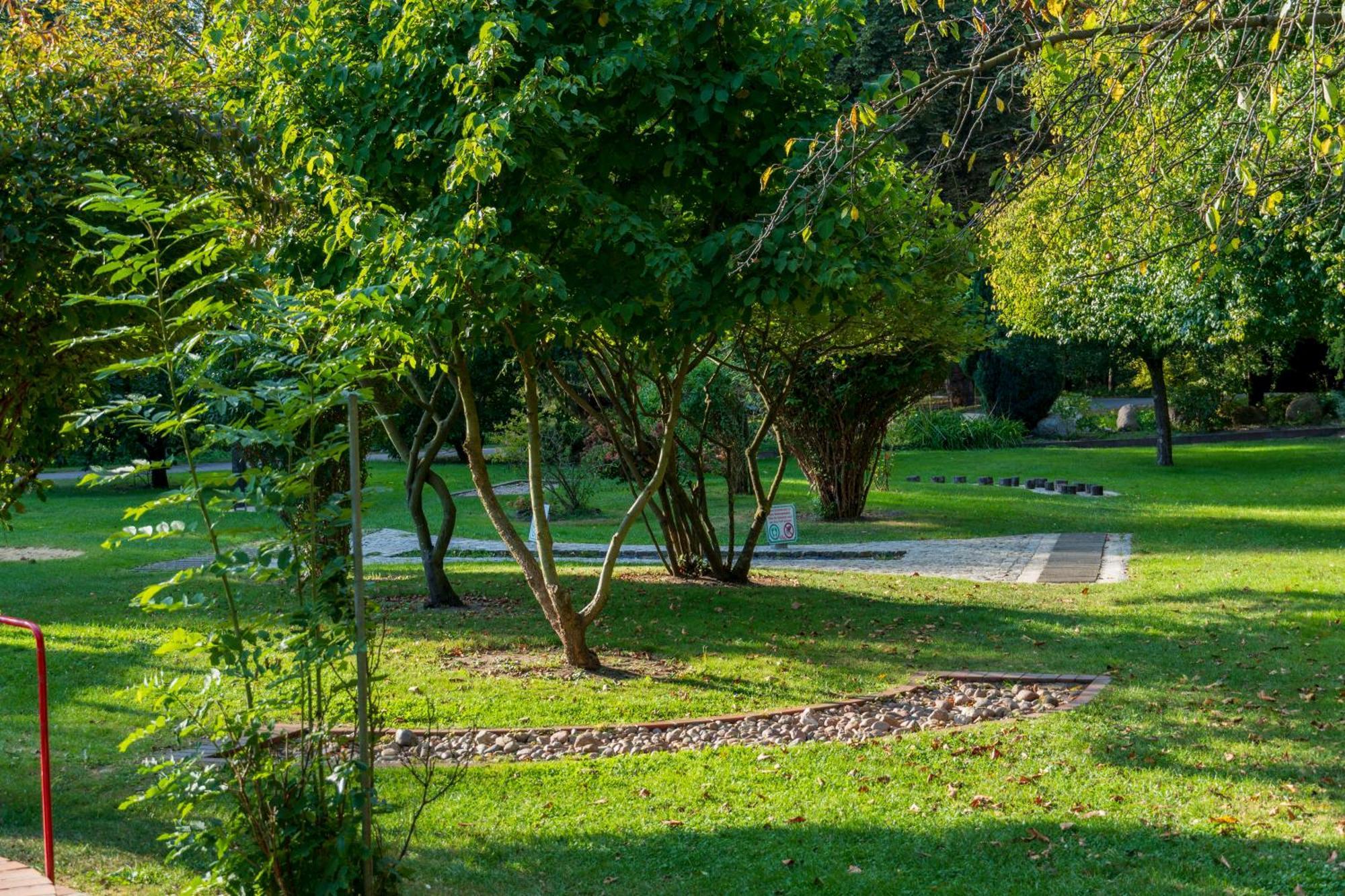 בורג Gasthaus & Pension Am Kurfuerstendamm מראה חיצוני תמונה